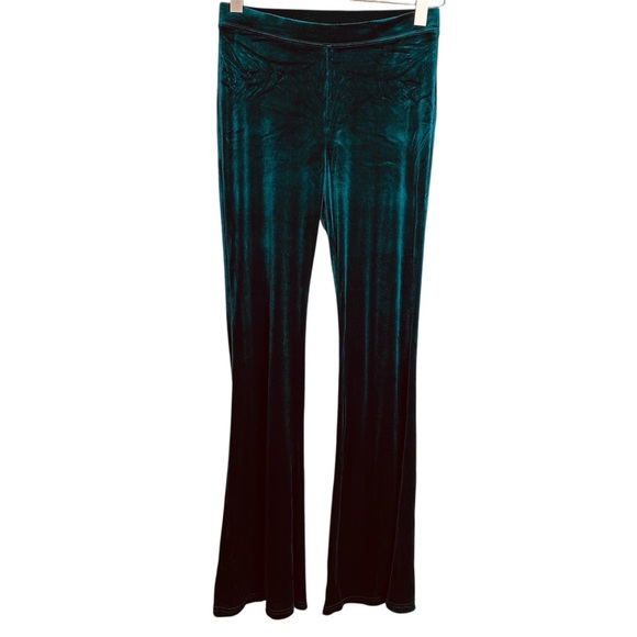 American Eagle Green Velvet Flare Leggings - Picture 2 of 9